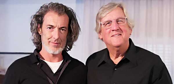 Michael Yapko y Eduardo Manchón, especialistas en hipnosis, en el año 2019. Michael Yapko y Eduardo Manchón (de Hipnosis Madrid), especialistas en hipnosis, juntos en el año 2019.